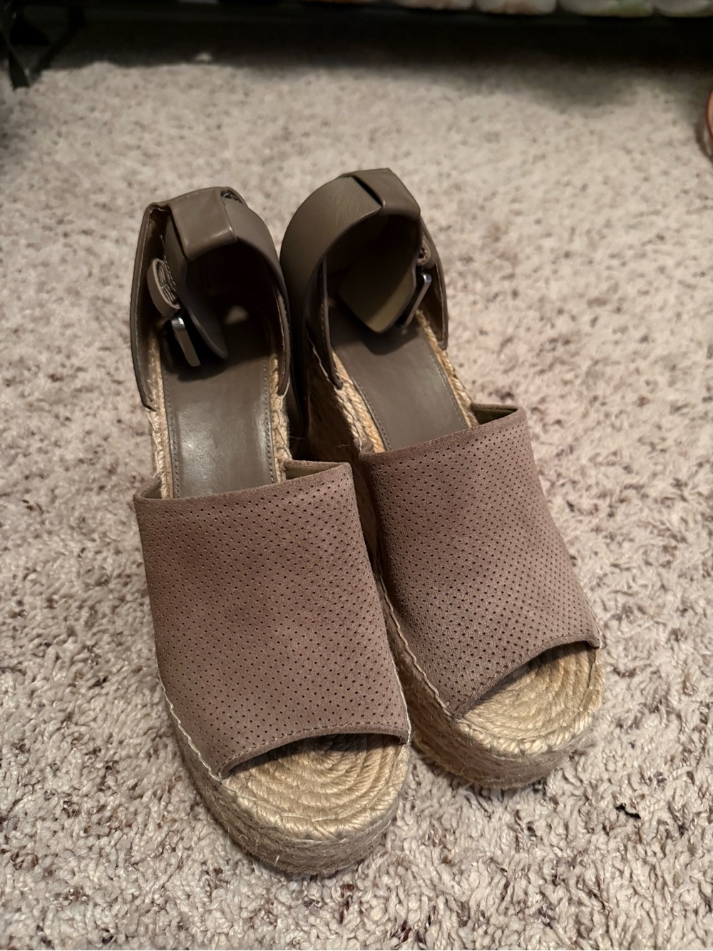 Marc fisher espadrille wedge